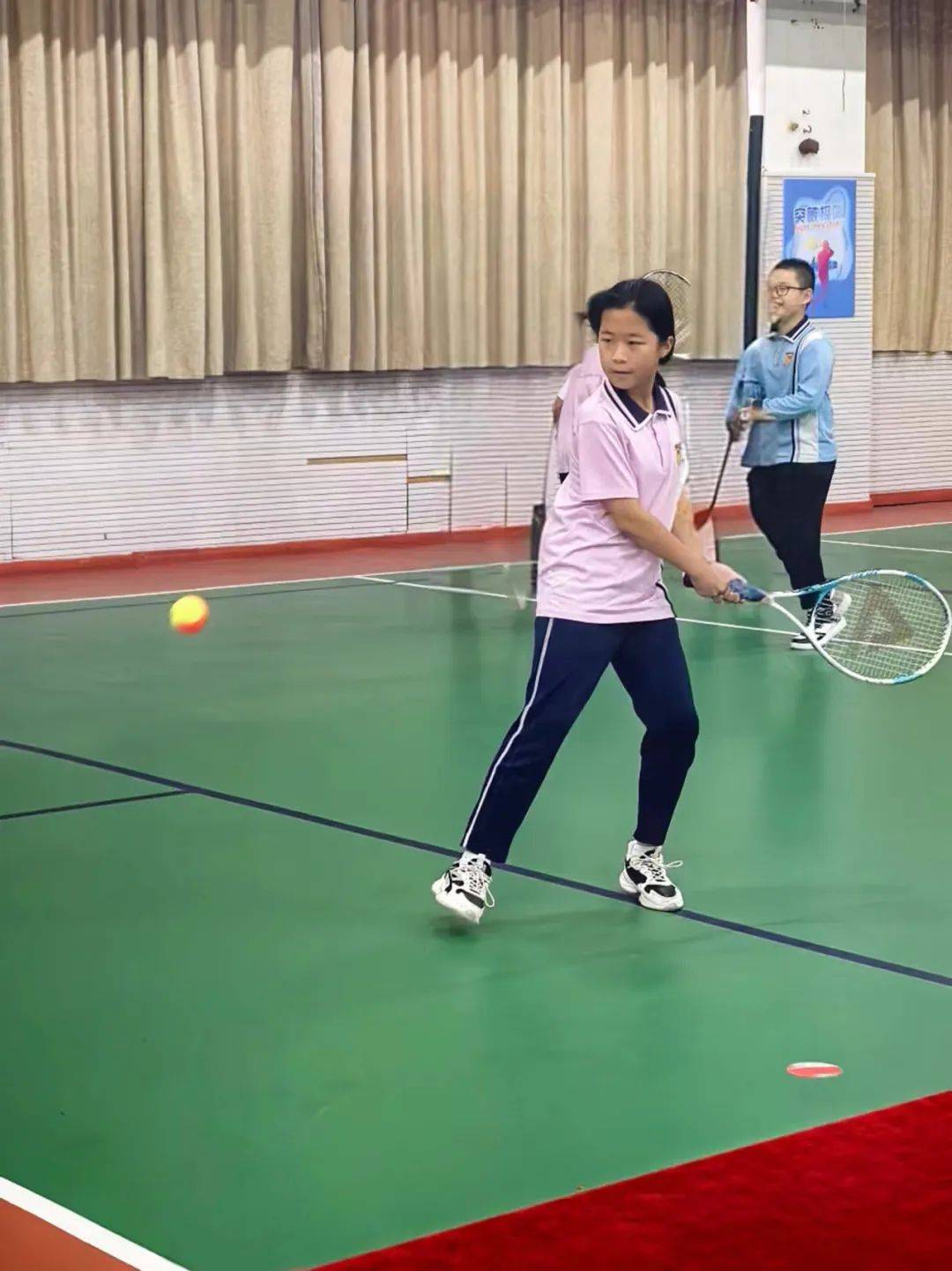 外附·德育|外附小将与奥运冠军"过招"啦_李婷_网球_球场