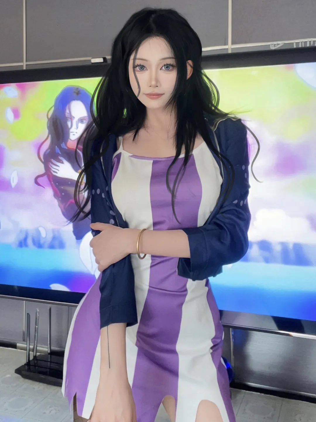 海贼王罗宾剧场版cos,这颜值和身材你能不爱吗