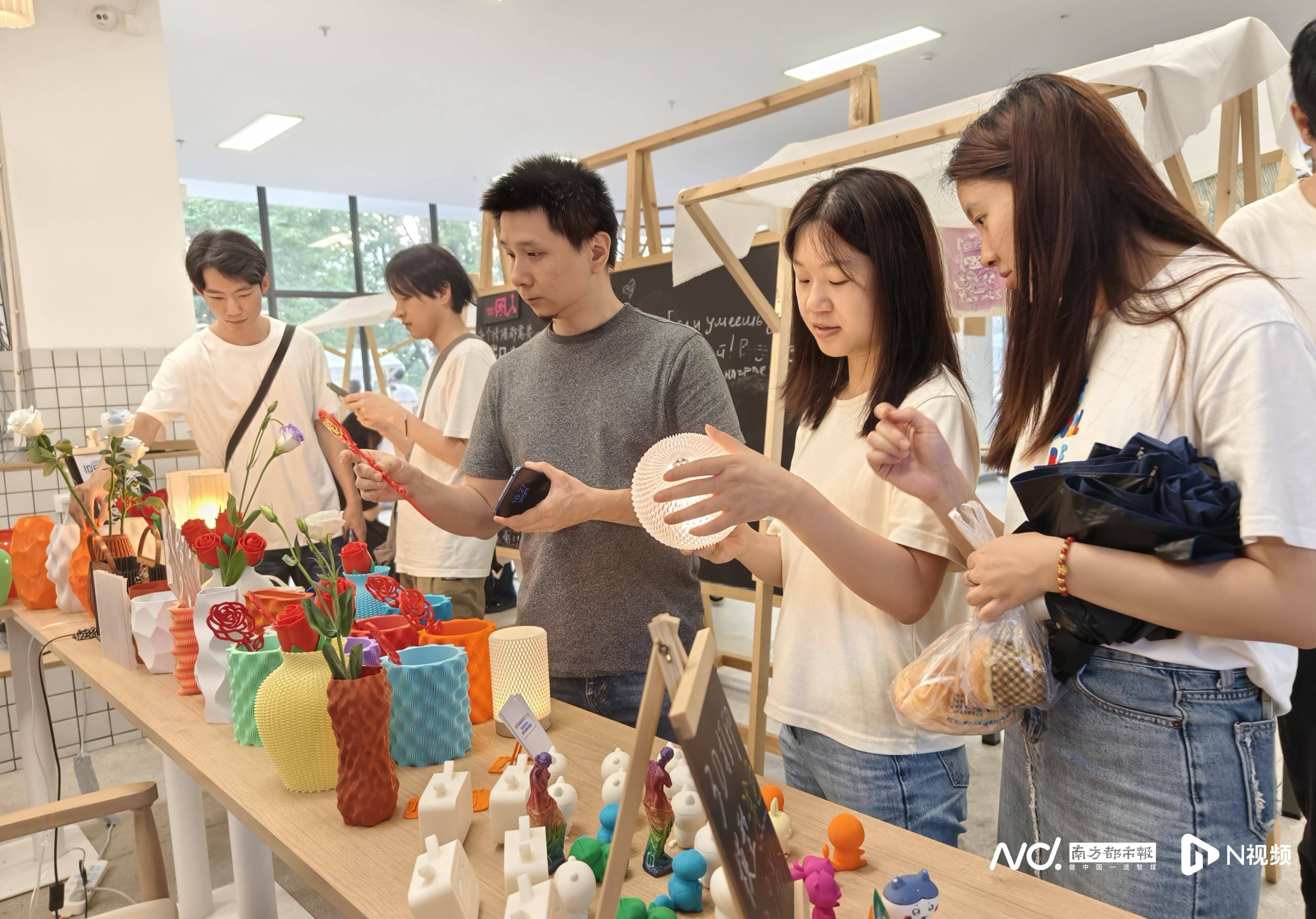 活动指导老师,遇见工作室主持人,建筑学院辅导员肖潇表示,本次活动