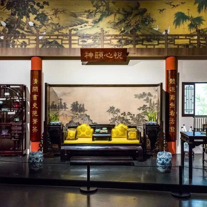 海纳百川"展览分为"何以御窑""博采众长"目前展览参观总数已经突破100