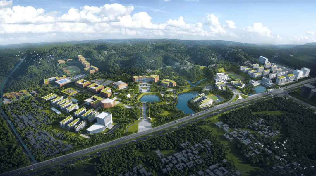 南阳职业学院位于中国水墨龙乡——河南西峡,坐落于伏牛山下,鹳河之滨