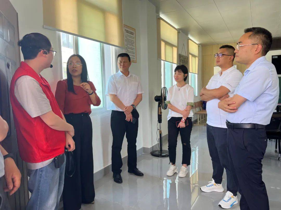 站相关负责同志三十余人到成都市天府新区华阳街道和简阳市新市降道