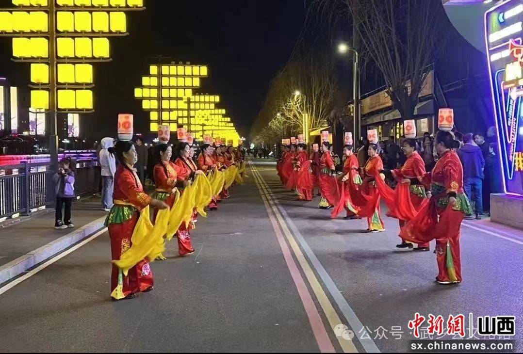 线上线下相结合 非遗艺术放异彩