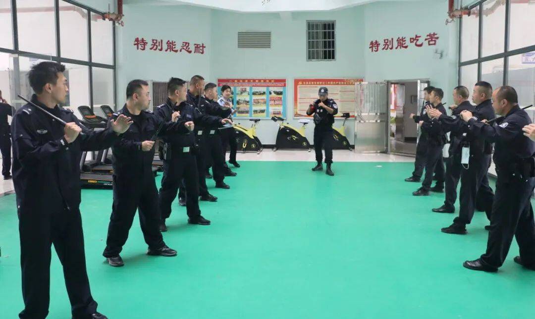 【全警实战大练兵】 满满干货!贵州省金西监狱组织开展警体技能训练