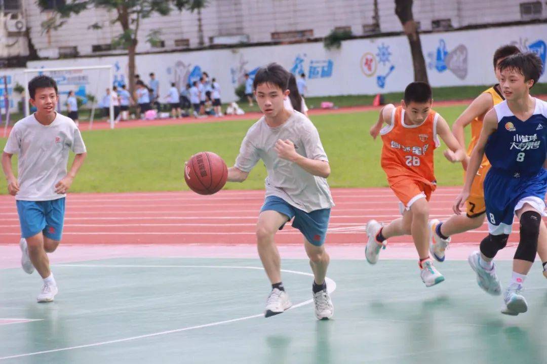 携手向前 ——北海市第二实验学校与结对姊妹学校澳门培正中学开展