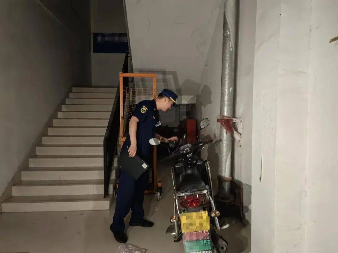安全生产治本攻坚三年行动|省安委办 省消安委办联合开展楼道消防安全