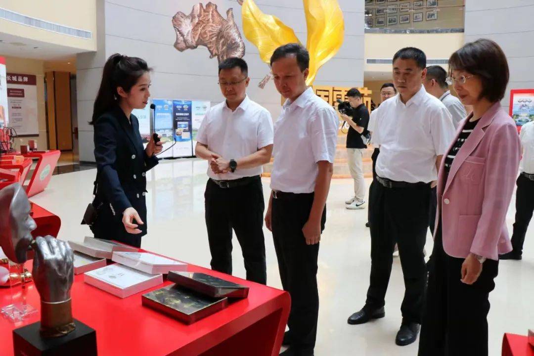刘宇彤,吴昊,郭进军,何泽新,文洋,陈川儒,卿尚发,廖晓军,袁秀丽等金什