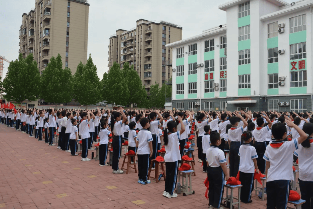 【基层团讯】奋进新征程 做好接班人——东光县第二实验小学新队员