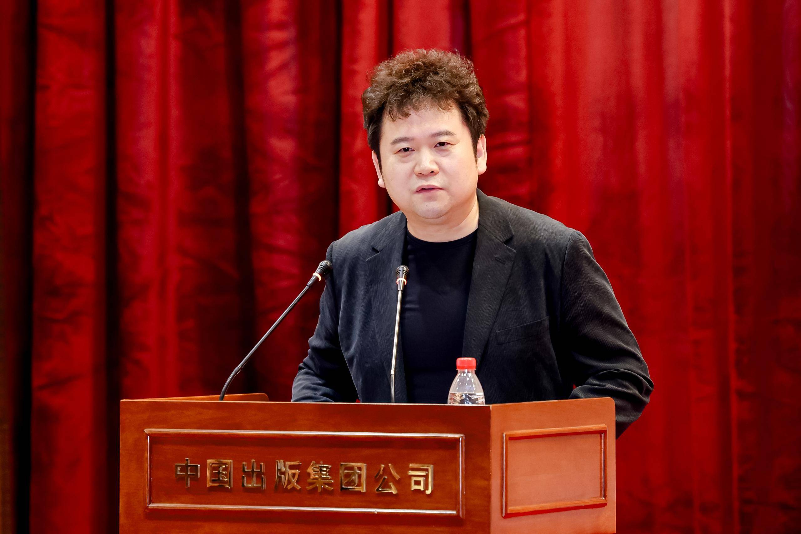 16年磨一剑,男高音歌唱家薛皓垠推出《我的中国梦》新专辑