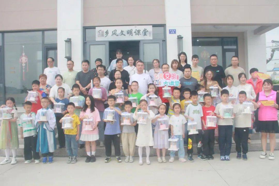 新时代文明实践丨"童"享欢乐缤纷"六一"_活动_和平村_实验幼儿园