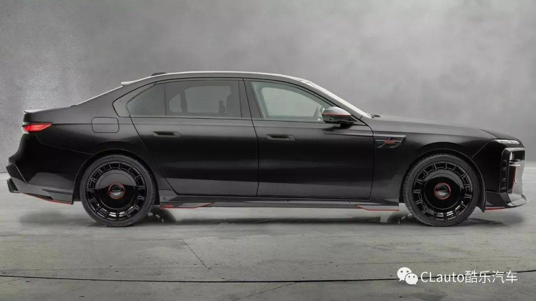 mansory发布宝马7系改装套件,全黑车身低调运动 | 酷乐汽车