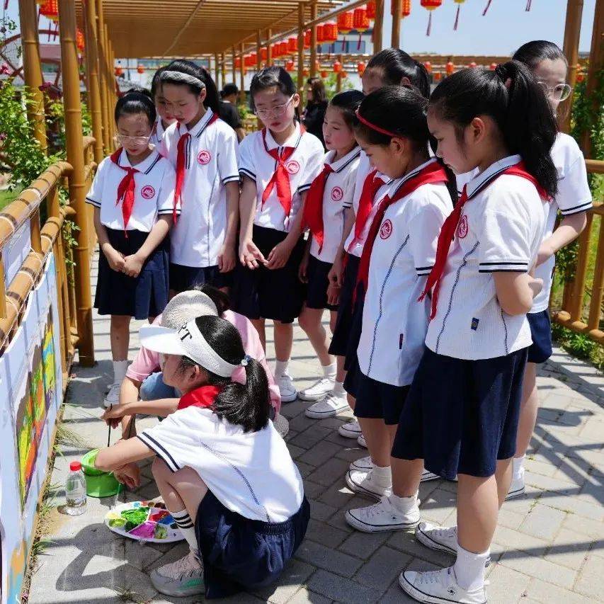 新时代文明实践丨"童"享欢乐缤纷"六一"_活动_和平村_实验幼儿园