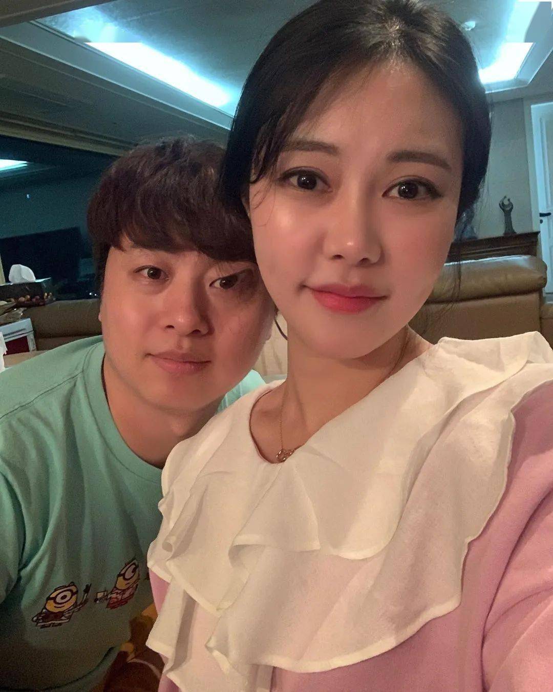 韩国人妻超渣p图技术爆笑全网:老婆千娇百媚,老公千奇百怪_金延智_刘