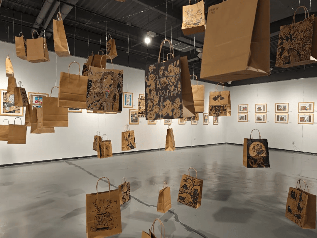 "无所不在——年度成果展"在文轩美术馆开幕