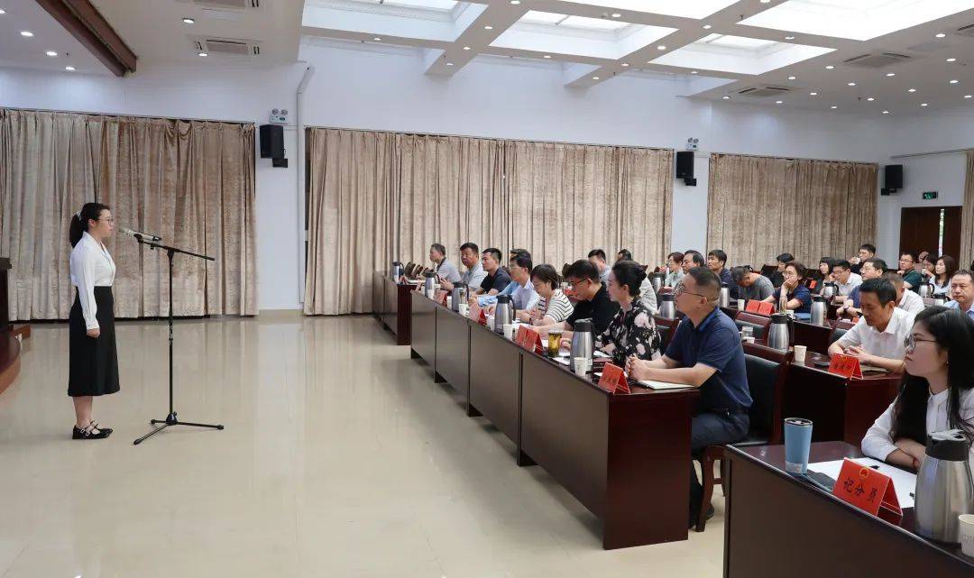 市人大常委会机关举办青年干部演讲比赛