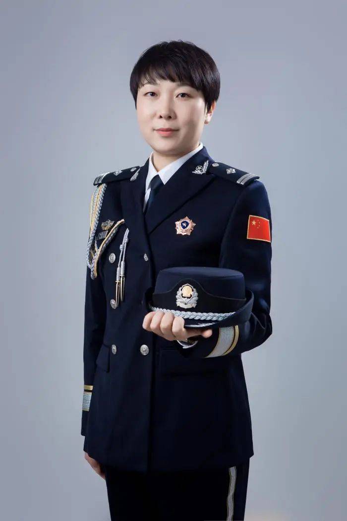 凡警繁星丨魏婷婷:出警现场,我的主场