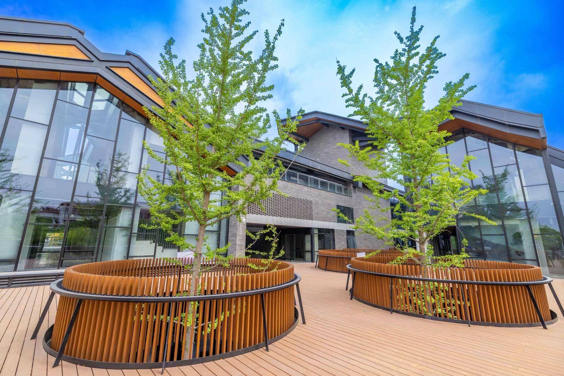 6号线东四站织补工程交付,大师设计焕新隆福寺商圈