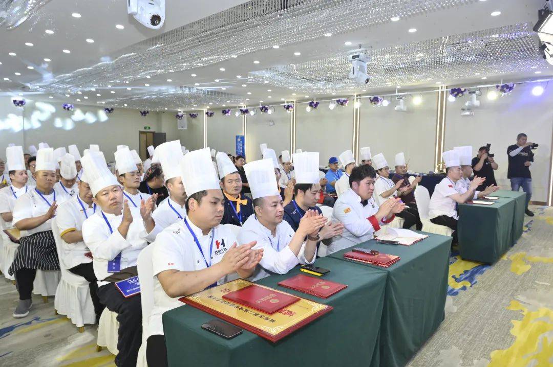 【劳动竞赛】城阳区举办第二届海鲜盛宴厨艺大赛