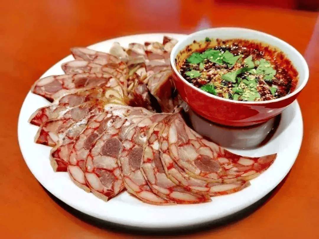 "到了弥渡不想媳妇",他是这样理解的