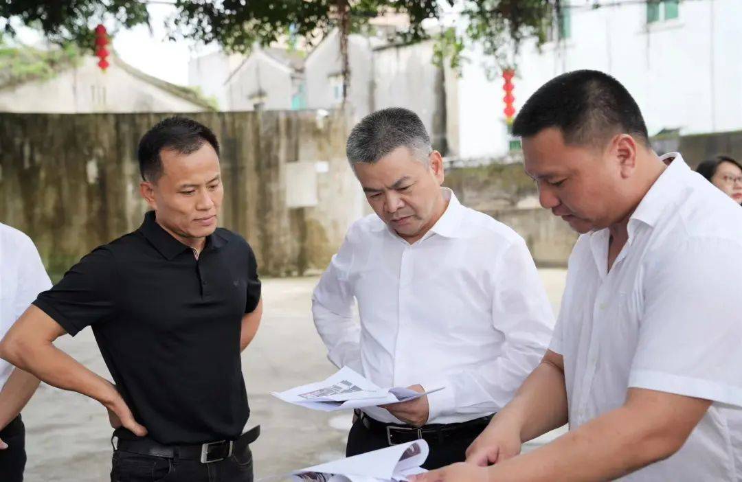 时政要闻 | 王楚彬带队调研澄华街道上窖社区 要求