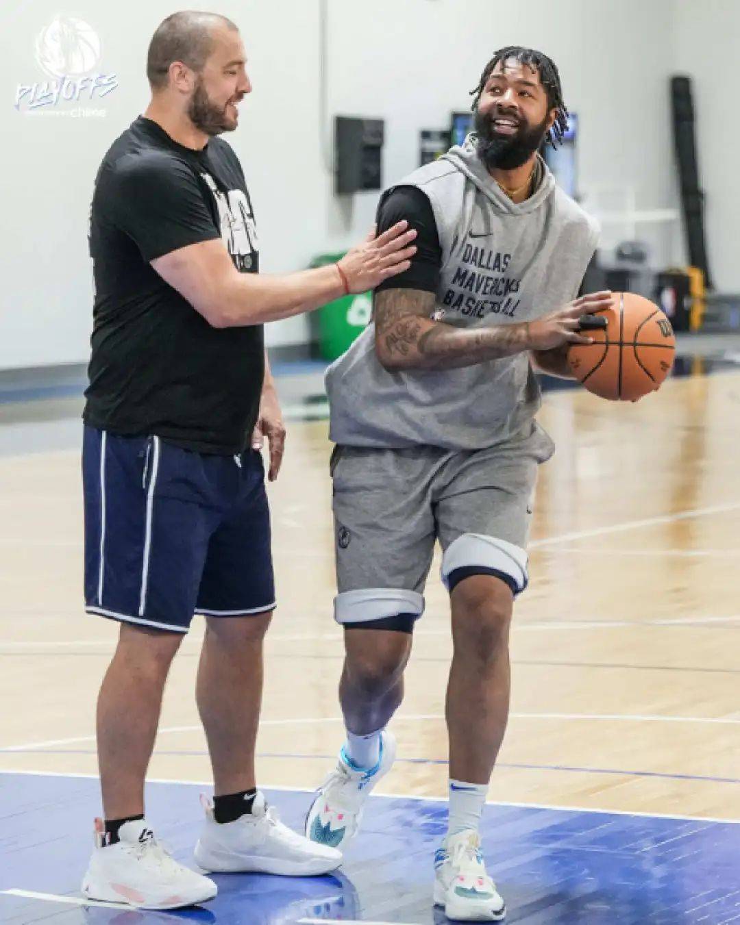 2021年安踏开启了z势力计划,如今卡鲁索,曼恩,加福德的合约都已到期.