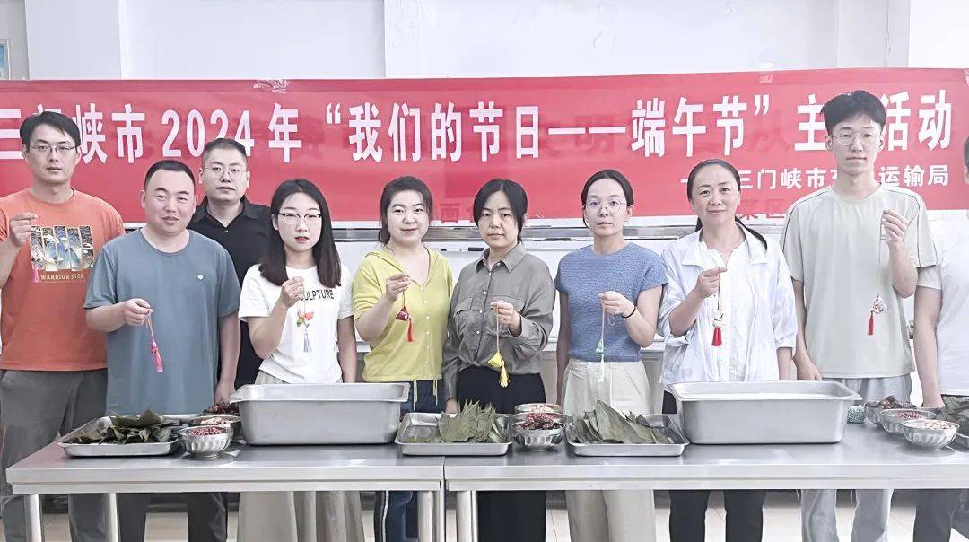 诵读经典 传承文明"五月五日天晴明,杨花绕江啼晓莺".
