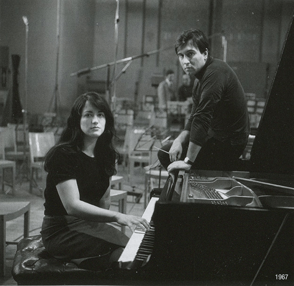 dg镇库之宝 | 阿格里奇&阿巴多首度合作之钢协名录