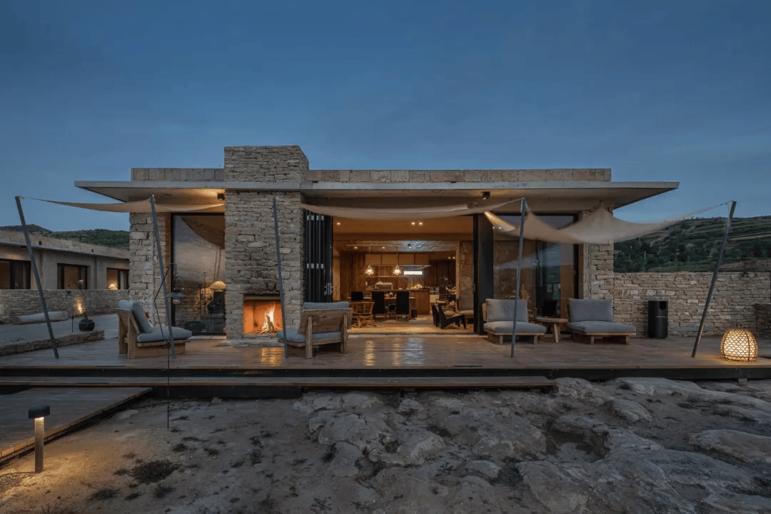 8个网红"悬崖民宿" ,超级出圈