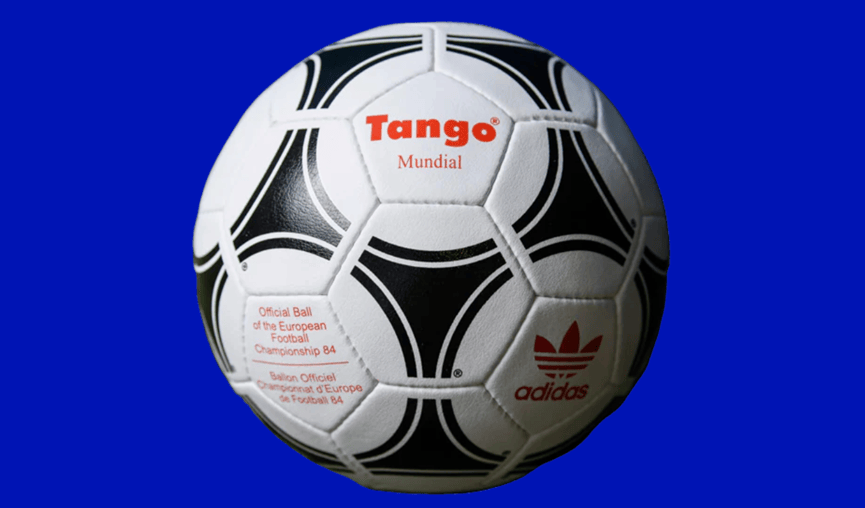 欧洲杯开赛在即,盘点历届欧洲杯官方用球