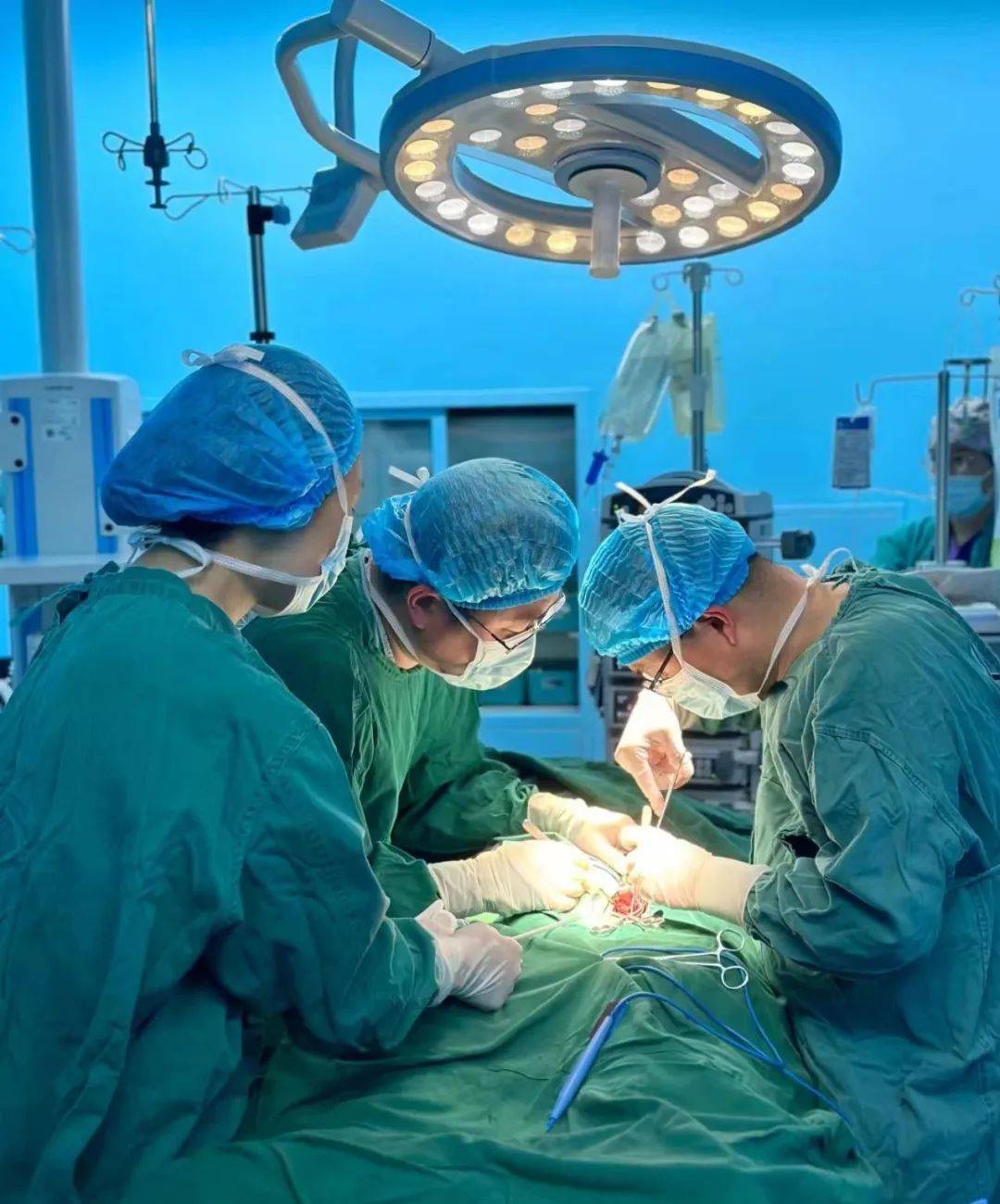 与死神赛跑 ecmo技术捕捉生命之光