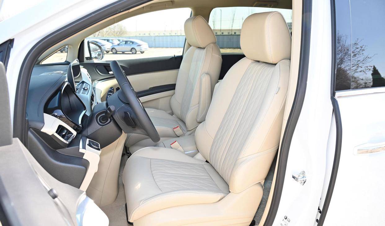 别克 gl8 到底有多牛?