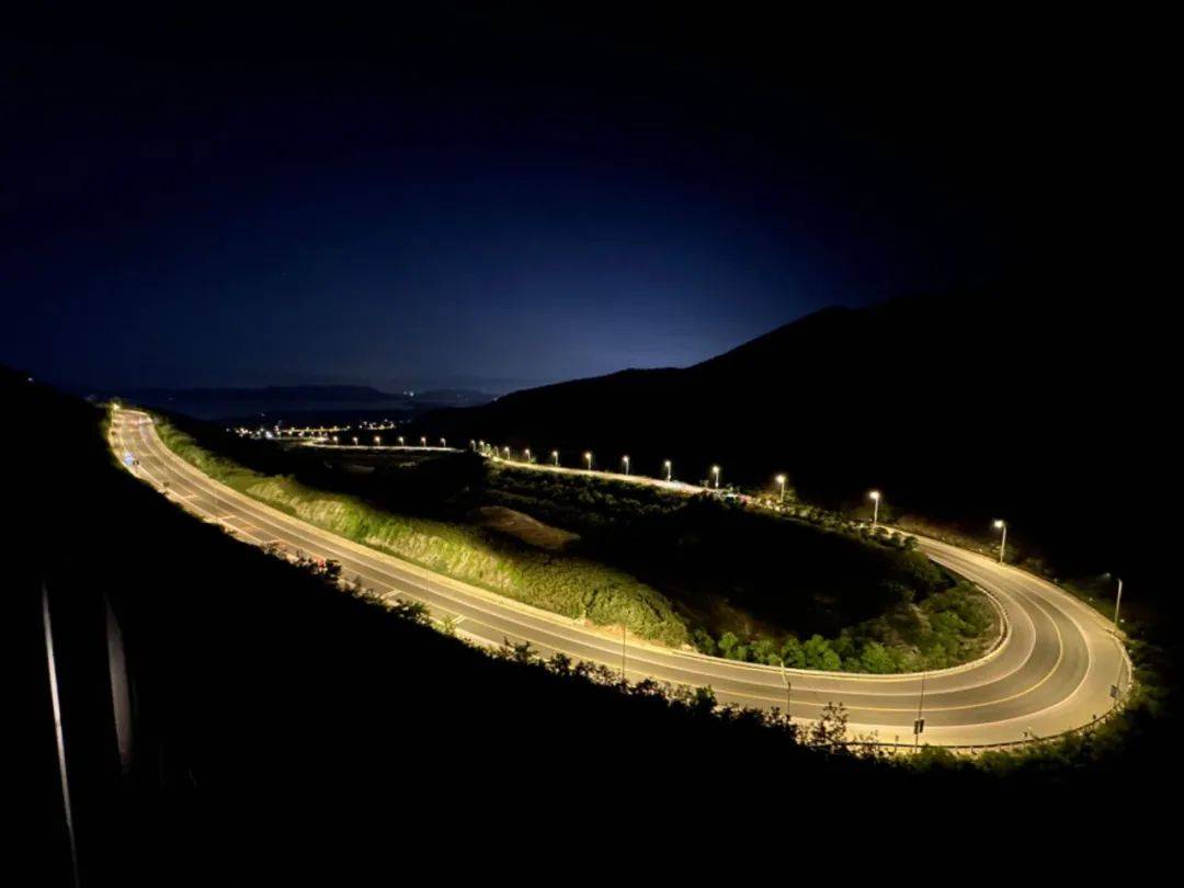 "万里长城之缩影",在这儿_史贺东_邢亚萍_李哲