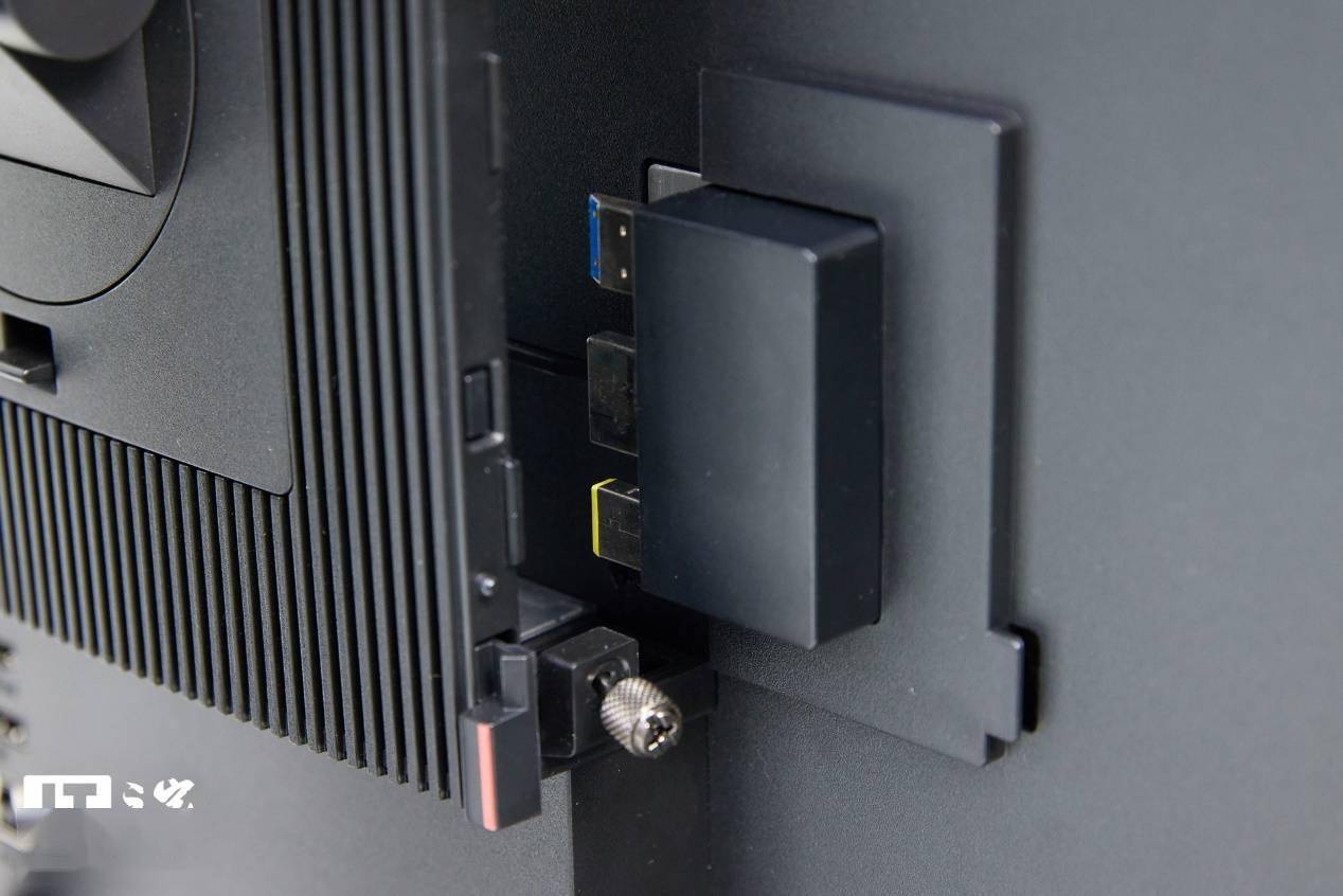 m 大师台式机评测:形态设计巧妙,软硬件定制实用_接口_mini_主机