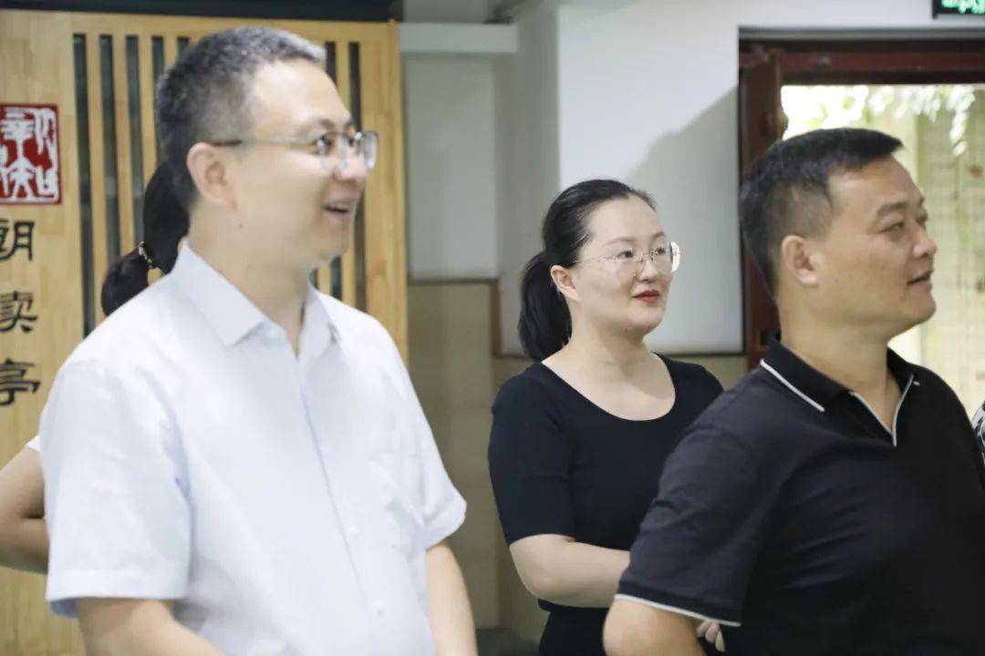 西京医院幼儿园大班小朋友到新知小学参观学习_家长_教育_刘岚