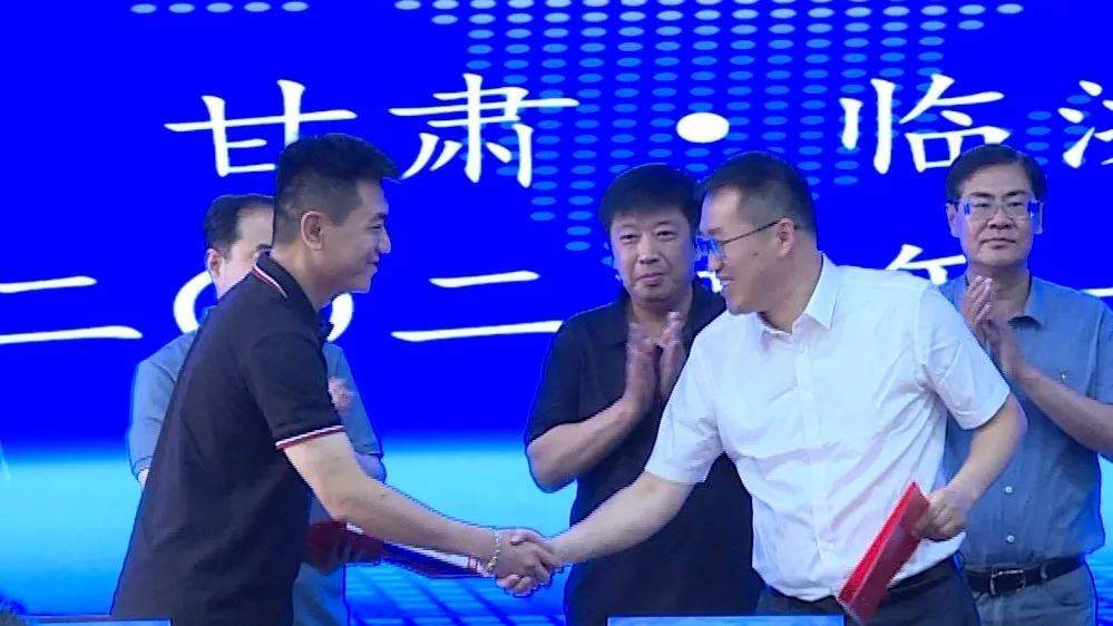 九三学社青岛市委会,青岛帅美控股有限公司向我县捐赠了价值10万元的