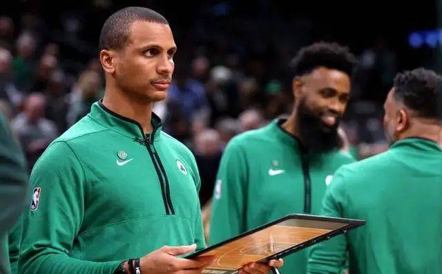 雷迪克被曝出任湖人主帅!他刚夺冠就转投快船!