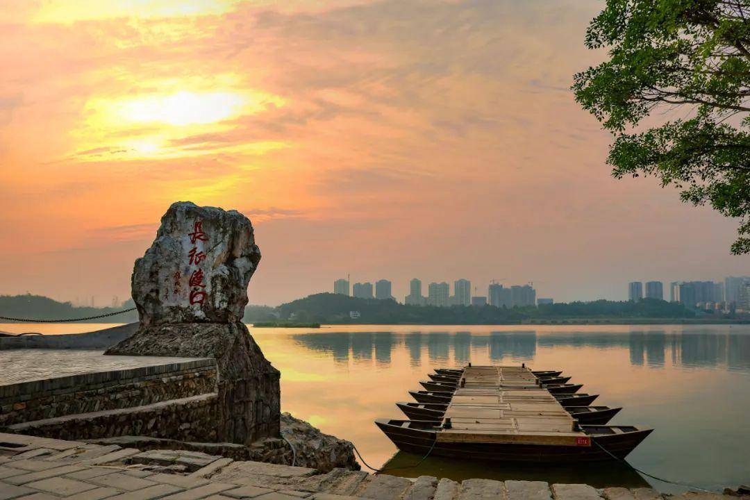 图片来源:于都文化旅游景点推荐:中央红军长征集结出发地纪念园,梓