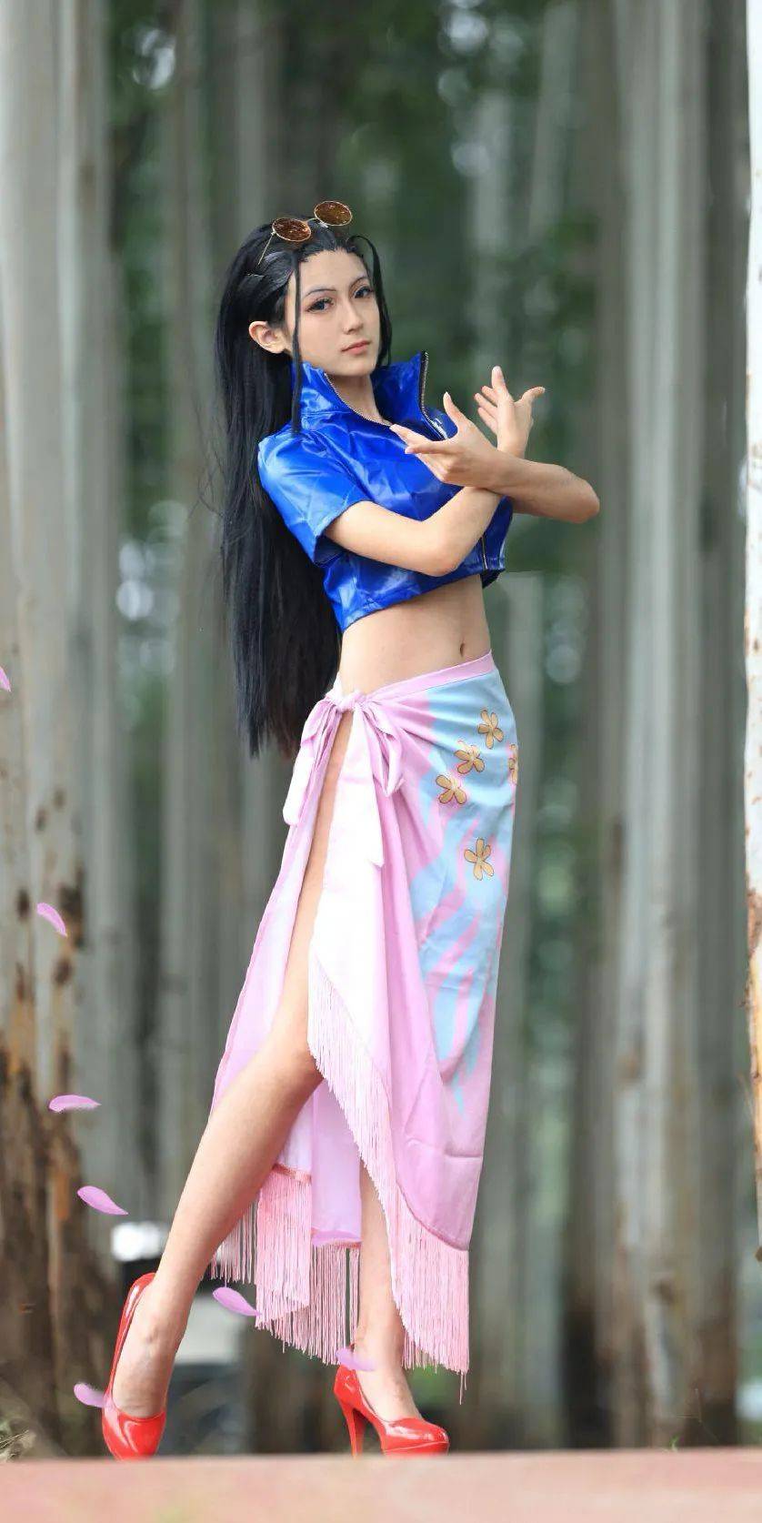 海贼王罗宾cos,这颜值和还原度我又爱了