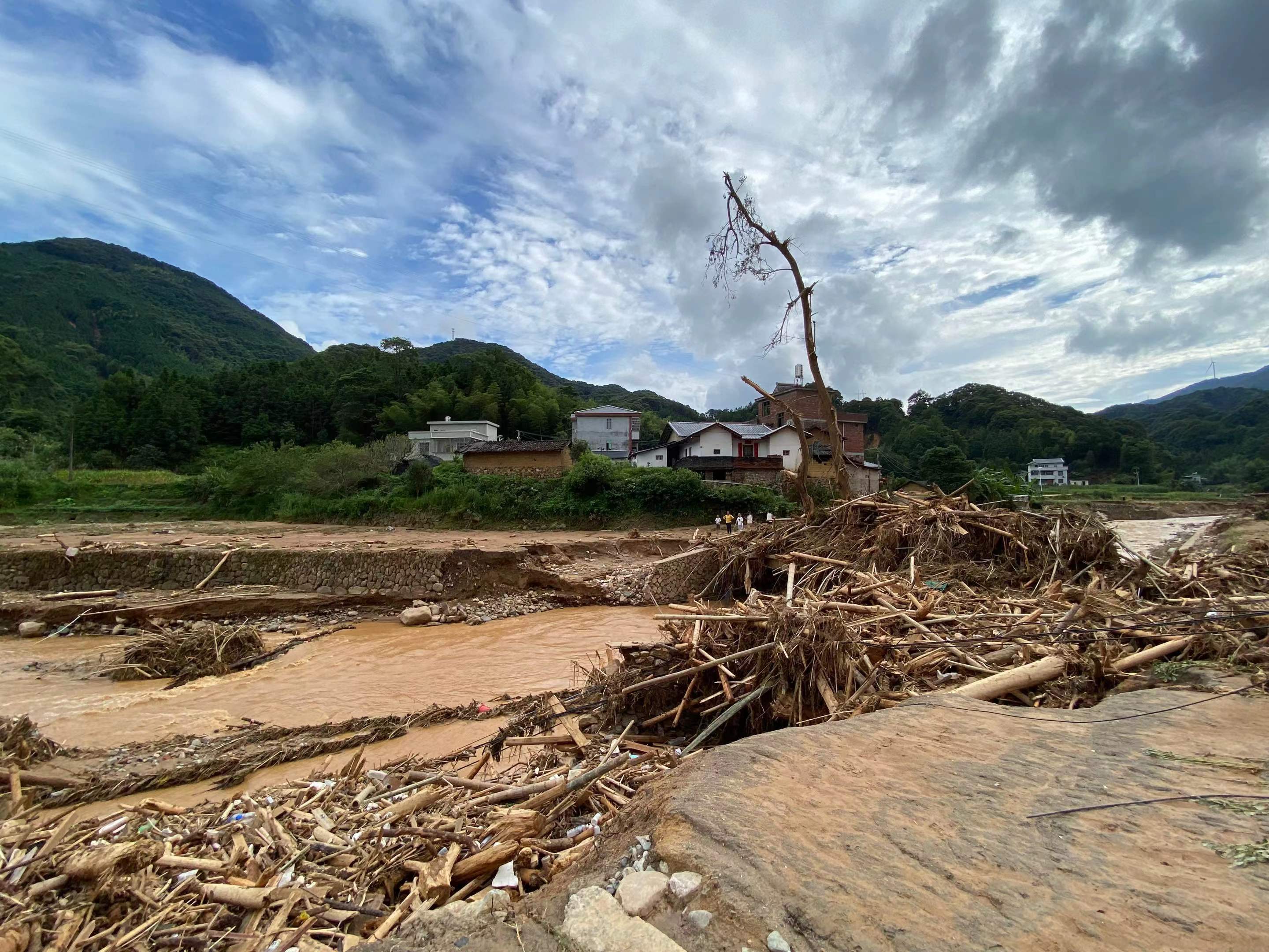 38人遇难背后 那些被洪水裹挟的命运 梅州平远县
