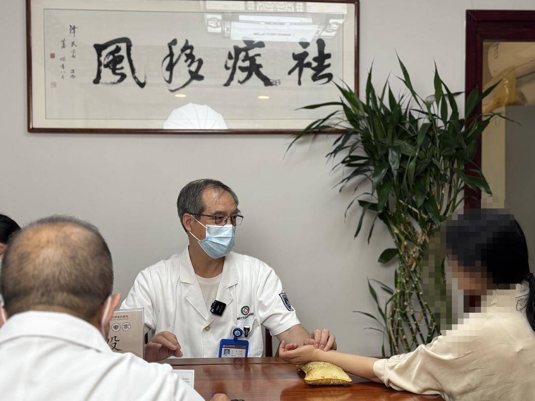 北京中医医院代诊挂号服务流程化验标本代送代取，免去往返辛劳的简单介绍