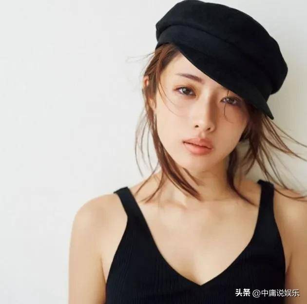 石原里美的辉煌成就:是从天真无邪的小女人到成熟性感