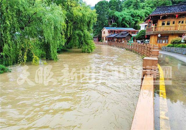 「天眼问政·记者帮你问」以"迅"应"汛" 乌当区各级部门多举措守护