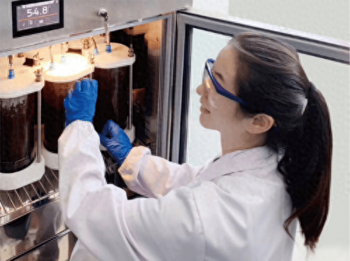 彤程新材与半导体光刻胶行业分析