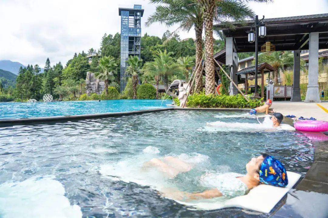 "贺州西溪"抄底价,叹顶级真温泉 水上乐园!暑假通用!