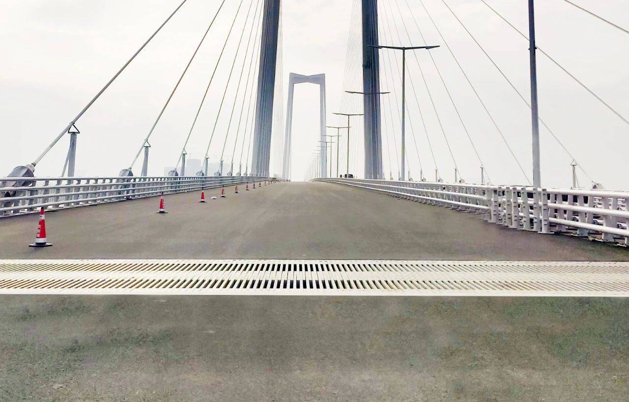 深中通道开通 "超级工程"用了宁波"硬科技"