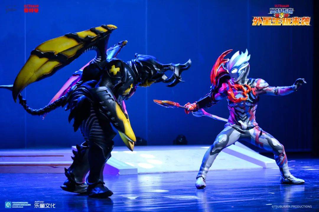 布莱泽是"新奥特之星"的战士,该天体位于距离地球4亿4100万光年,被称