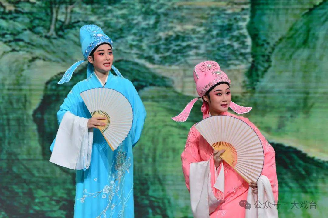 预告| 《大戏台》全新系列节目——"经典有约" 一同走进越剧《梁山伯
