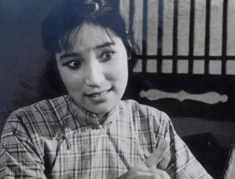 演员现状,五位去世两位消失,男主80岁仍健在_凌元_老电影_马琳