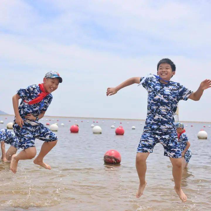 军旅淬炼试锋芒笃志少年当自强——杭州学子参加“聚湾区 铸海魂”2024年环杭州星(图8)