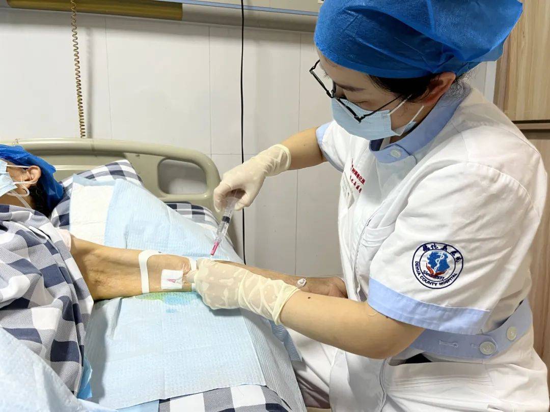 德化县医院开展静脉穿刺置管新技术